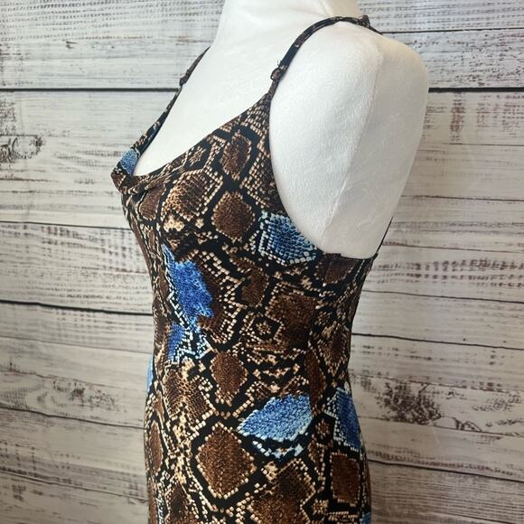 SEVENGATE- WOMEN’S PYTHON PRINT SPAGHETTI STRAP MAXI DRESS - Picture 3 of 8